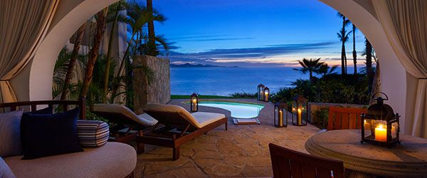 Номер люкс с бассейном Ocean Front Junior Suite with Plunge Pool 